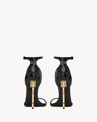 YSL Sandals in patent leather